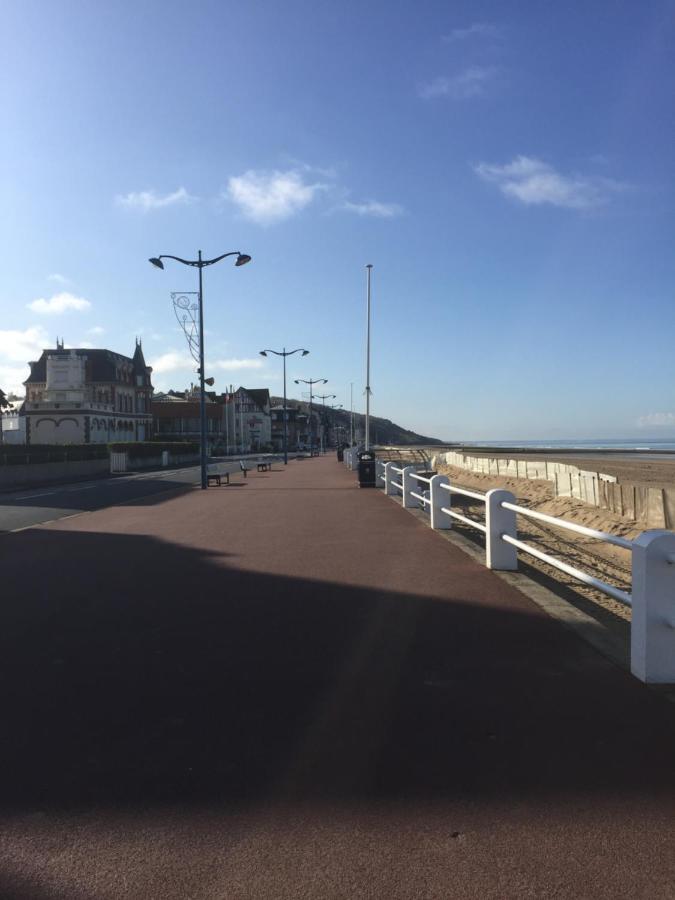 Perrot Villa Villers-sur-Mer Eksteriør billede